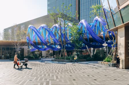 Light Vortex Bridge